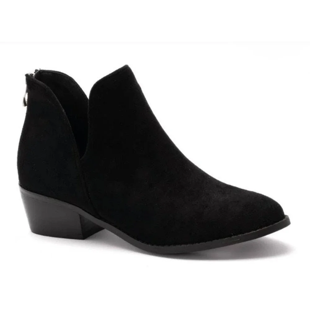 Boutique by Corkys Vanish Booties Women Size 9 Black Good Faux Suede V-Cut Ankle